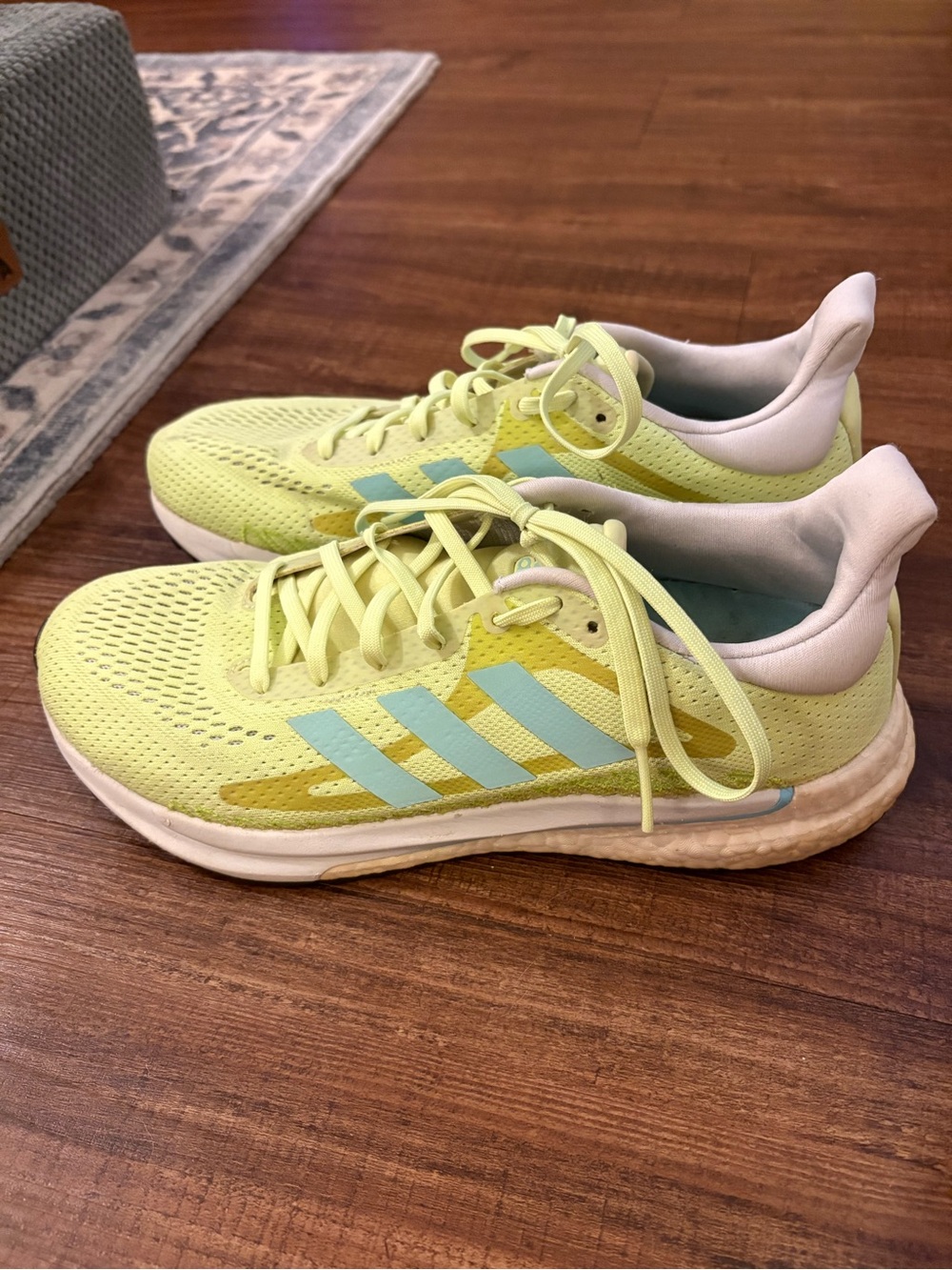 adidas Women’s Light Lime Athletic Sneakers with Light Blue Stripes